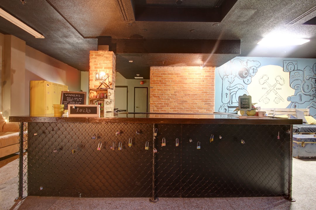 Improbable Escapes: HQ (Downtown)