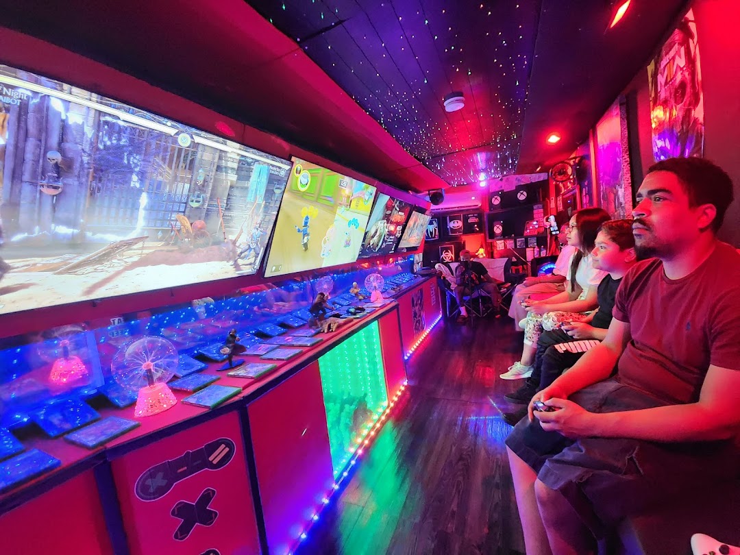 All Out Gaming Experience
