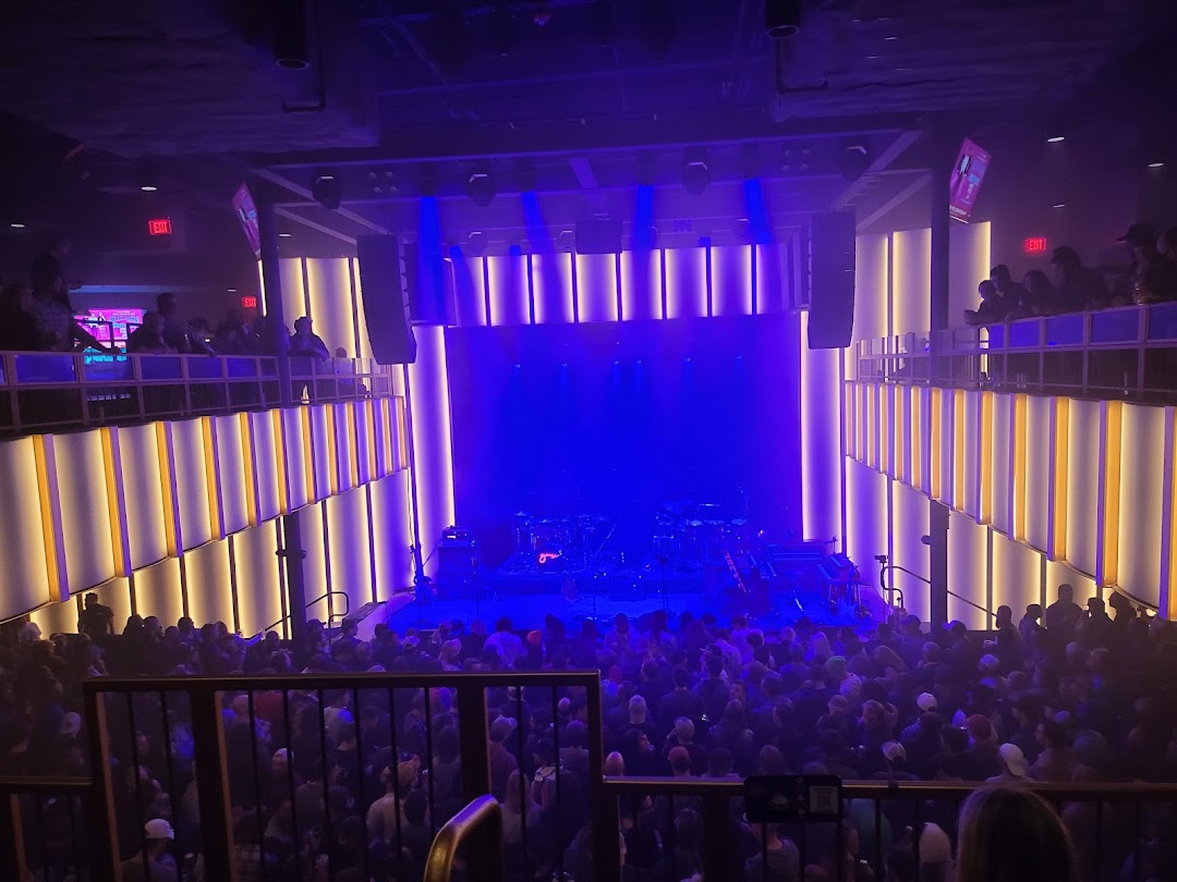 The Echo Lounge & Music Hall