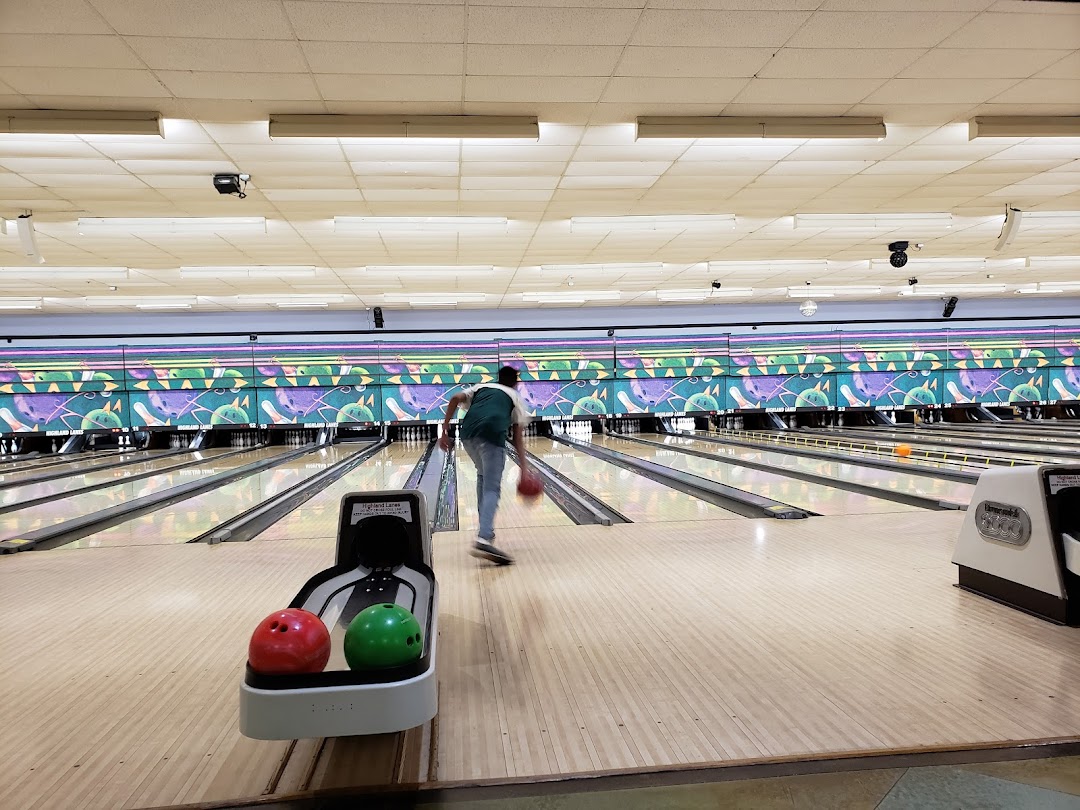 Highland Lanes