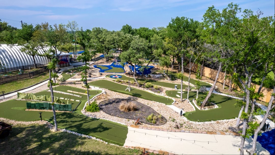 Memorial Miniature Golf and Museum