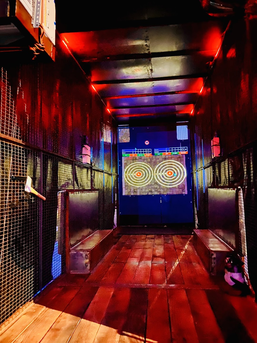 Mobile Mayhem Axe Throwing