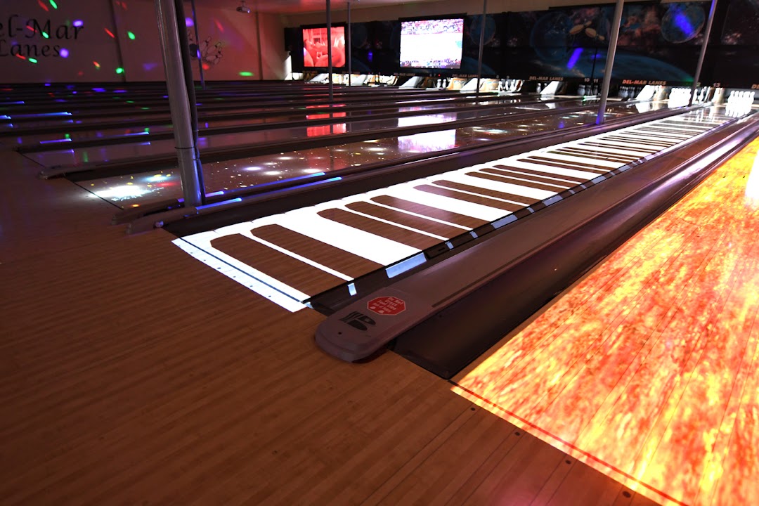 Del Mar Lanes