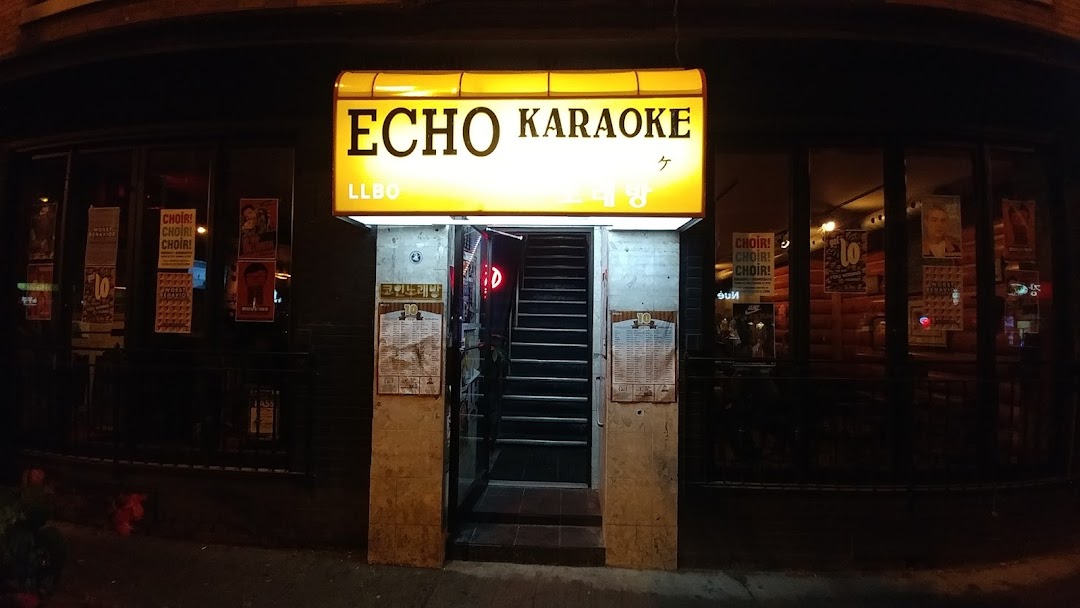 Echo Karaoke On Bloor
